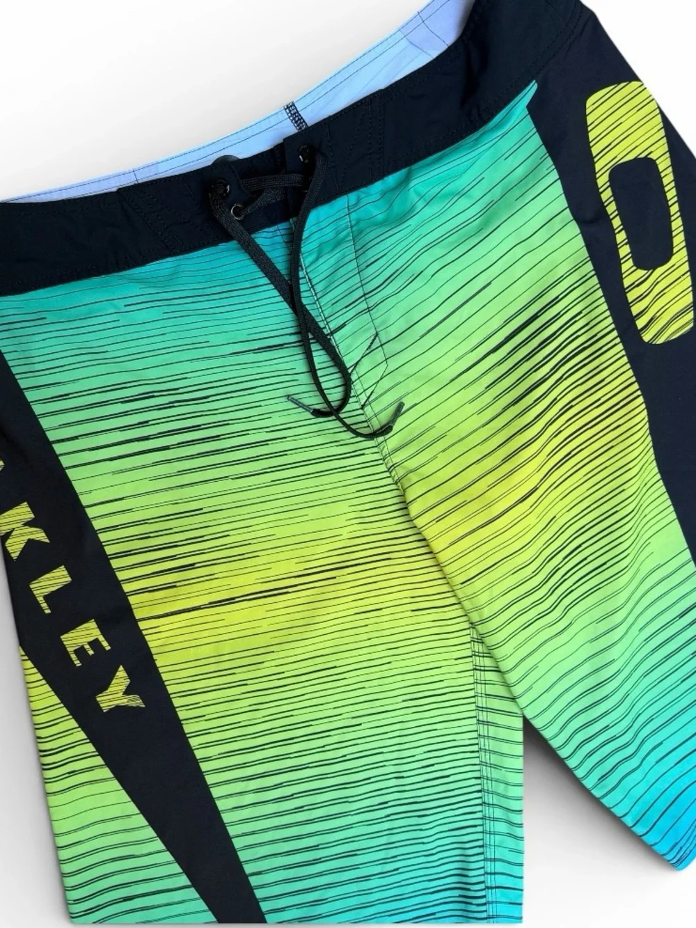 Oakley Board Shorts Swim Shorts Men’s size 34